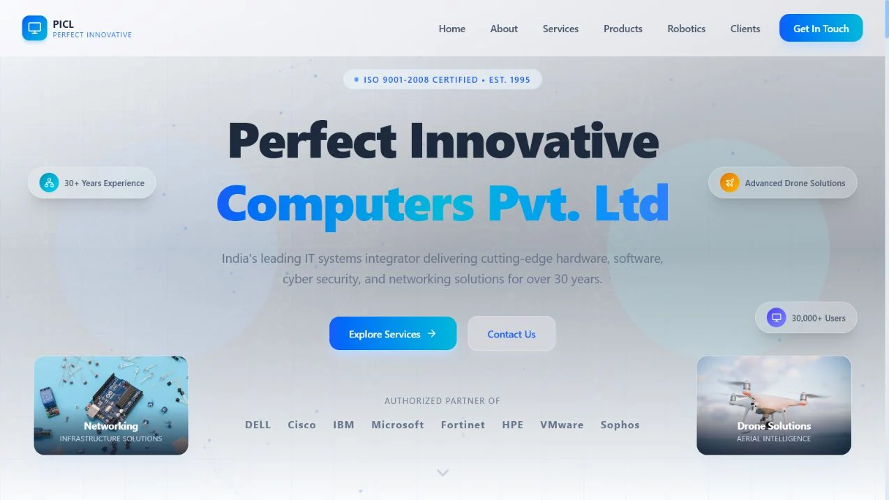 PICL website hero presenting the company as an IT systems integrator since 1995